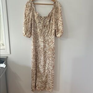 Jessica Simpson Cream and Tan Midi Dress